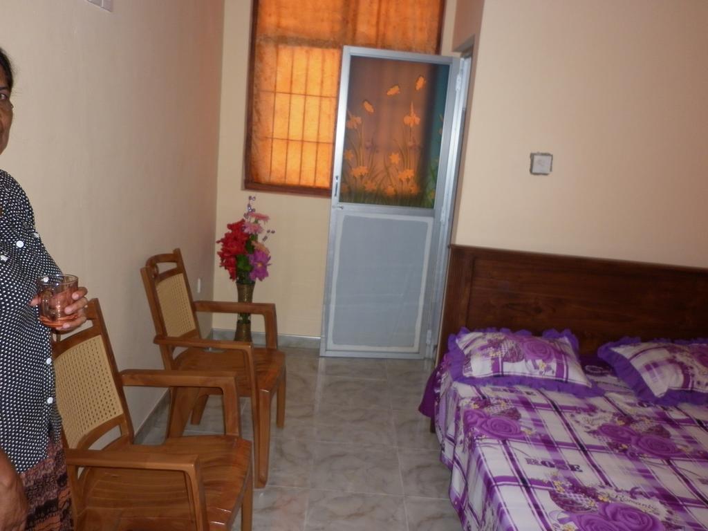 Seetha'S Hostel 니곰보 객실 사진